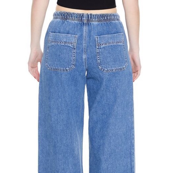 Forever 21 denim jeans - Picture 5 of 6